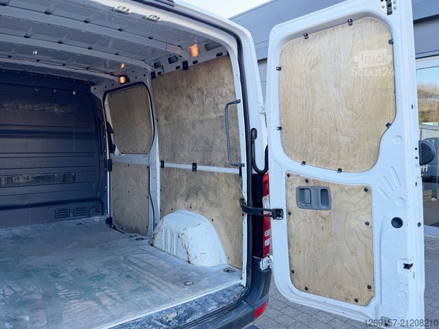 Panel van MERCEDES-BENZ Sprinter 314 CDI Kasten L1H1 RWD Sitzheizung