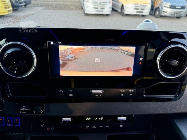 Autobus MERCEDES-BENZ eSprinter