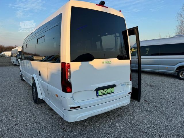 Autobus MERCEDES-BENZ eSprinter