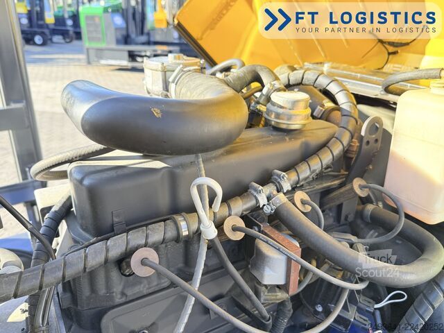 чотири-напрямний навантажувач Combilift C3000XL DUPLEX FREE LIFT GAS POSITIONER