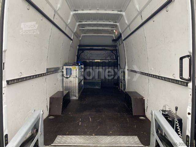 Фургон с высокой крышей IVECO Daily L4H3 *Ladelift 500 kg* Werkstatt+230V+Klim