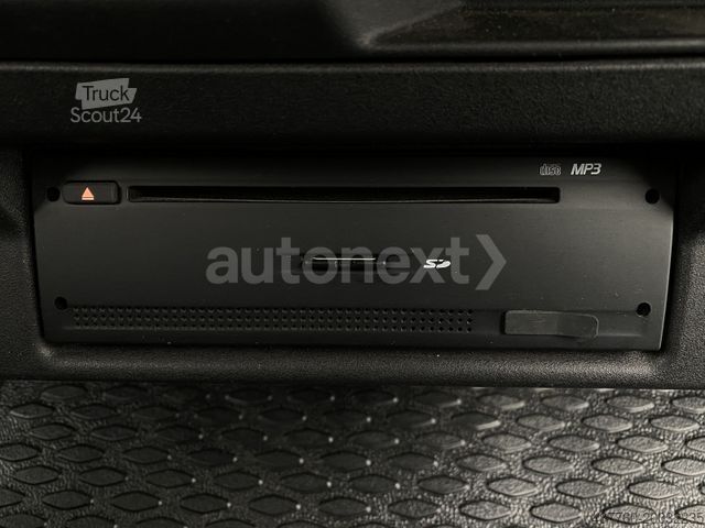 Фургон с высокой крышей IVECO Daily L4H3 *Ladelift 500 kg* Werkstatt+230V+Klim