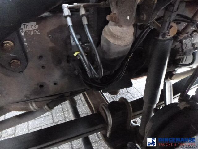 Tanker Renault Premium 270 dxi 4x2 fuel tank 13 m3 / 4 comp