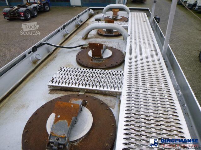 Tanker Renault Premium 270 dxi 4x2 fuel tank 13 m3 / 4 comp