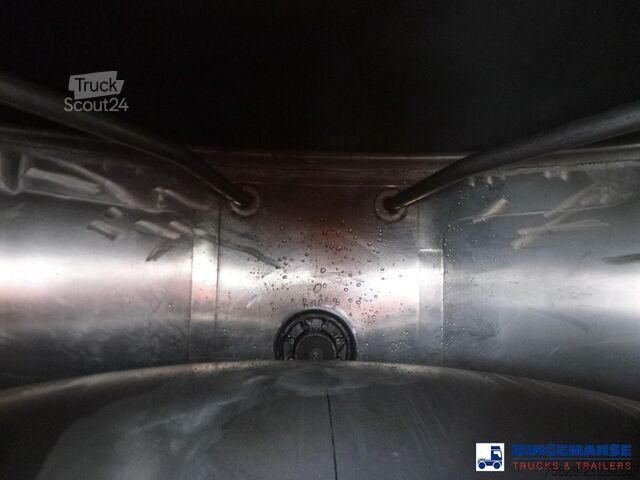 Camião-cisterna Renault Premium 270 dxi 4x2 fuel tank 13 m3 / 4 comp
