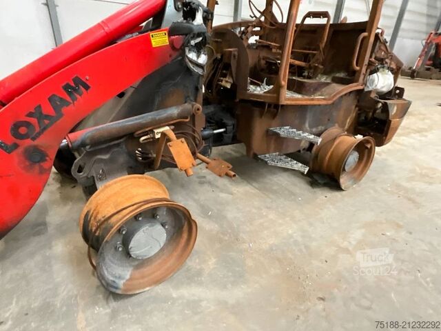 Chargeuse JCB loader