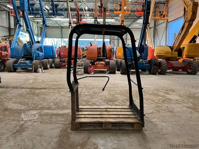 Interior part Kubota U 27-4