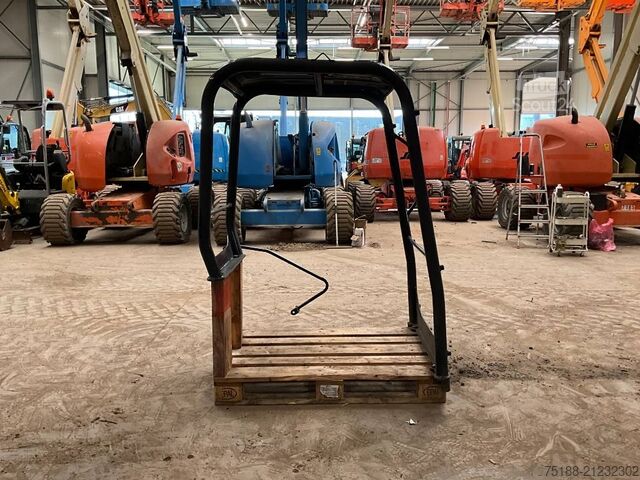 Interior part Kubota U 27-4