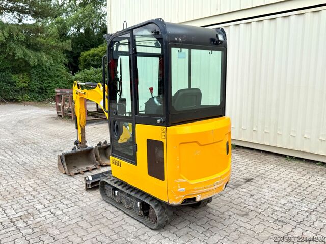Mini bager JCB 15C-1 / 825 H /  3 x Löffel / Kabine