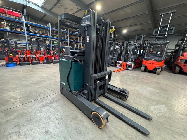 Chariot à mât rétractable Linde R 16 [ID: 287]