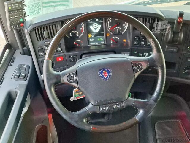 Refrigerated/frozen transport Scania R620-V8 Highline 6x4 - Bussbygg box with heater...