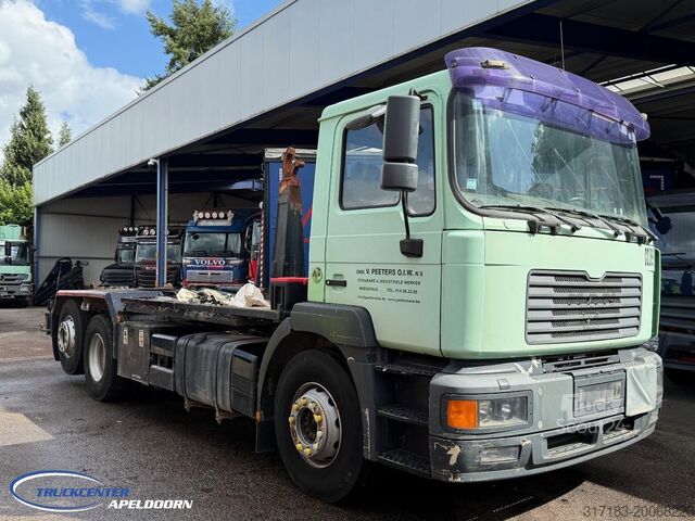 Hook arm system MAN 26.403 6x2 Stuuras, ADR