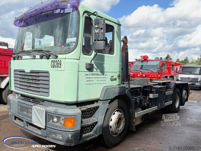 Hook arm system MAN 26.403 6x2 Stuuras, ADR