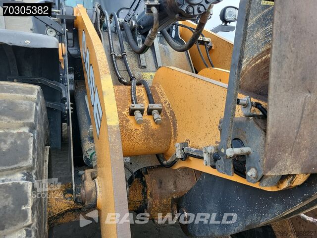 Wheel loader Case 821 G