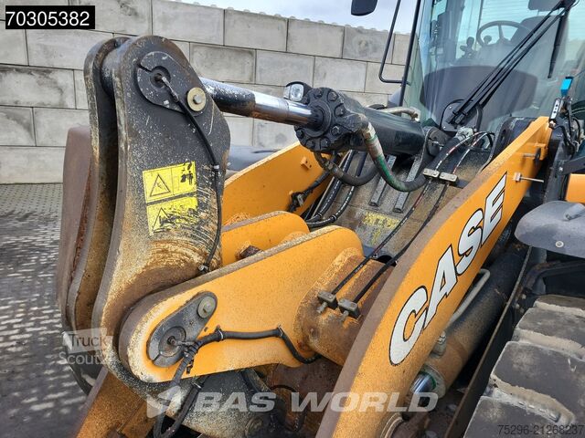 Wheel loader Case 821 G