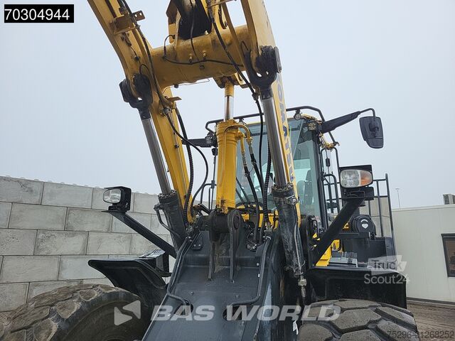 Chargeuse Komatsu WA380 -8E0 QUICK COUPLER