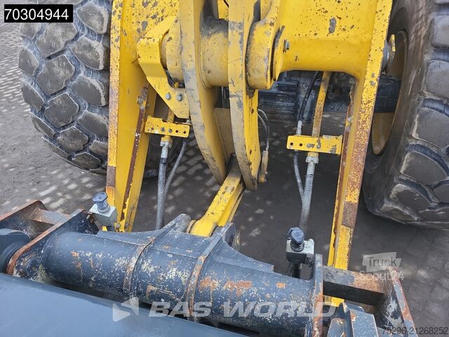 Chargeuse Komatsu WA380 -8E0 QUICK COUPLER