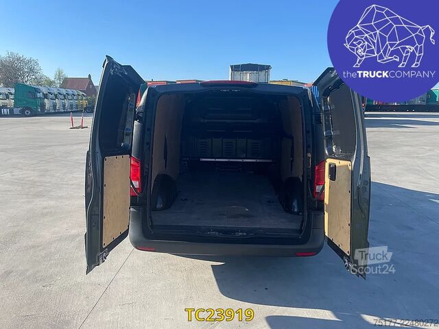 панелен ван Mercedes-Benz Vito 114 CDI