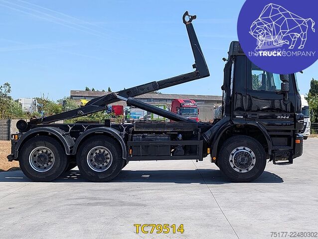 Transport de conteneurs Mercedes-Benz Actros 3344