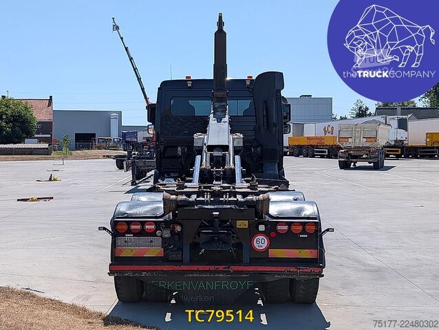 Transport de conteneurs Mercedes-Benz Actros 3344