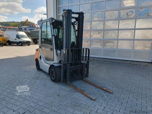 Forklift Still RX70-35 / Triplex: 4.80m / nur 2.004h! / Klima