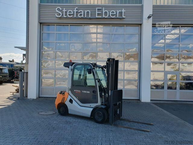 Forklift Still RX70-35 / Triplex: 4.80m / nur 2.876h! / Klima