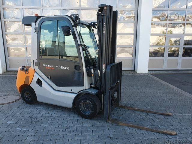 Forklift Still RX70-35 / Triplex: 4.80m / nur 2.876h! / Klima
