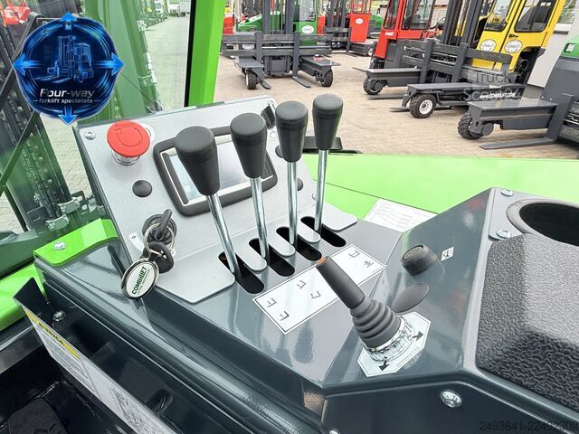 Nelisuuntatrukki Combilift CB4000 GAS TRIPLEX 6450MM POSITIONER