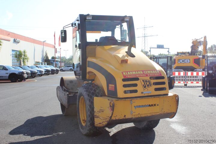 Valec JCB Vibromax pohon všetkých kolies JCB VM 75 D Vibromax Cummins