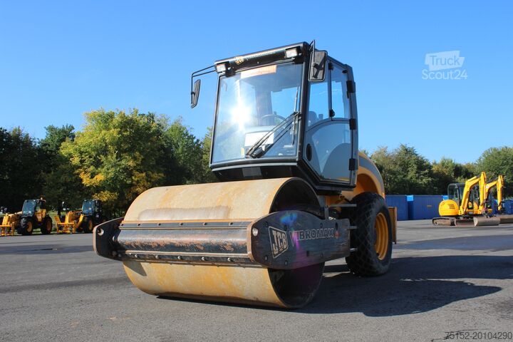 Valec JCB Vibromax pohon všetkých kolies JCB VM 75 D Vibromax Cummins