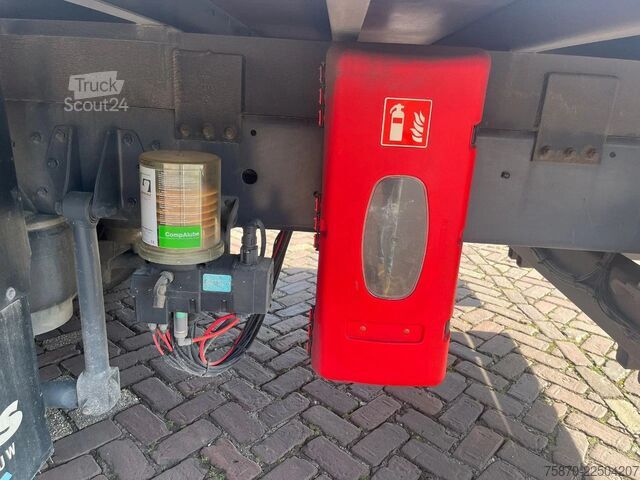 Koffer DAF CF 260 FA