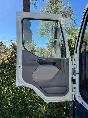 čemodāns DAF LF 230 FA
