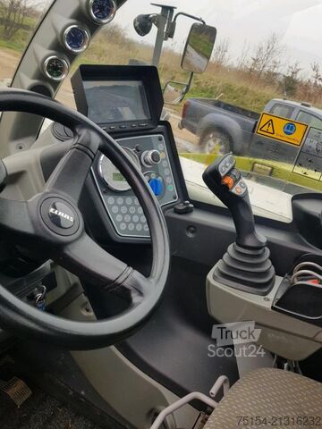 Teleskopik yükleyici CLAAS Scorpion 7050