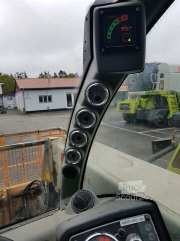 Teleskopik yükleyici CLAAS Scorpion 7044 Vario Power