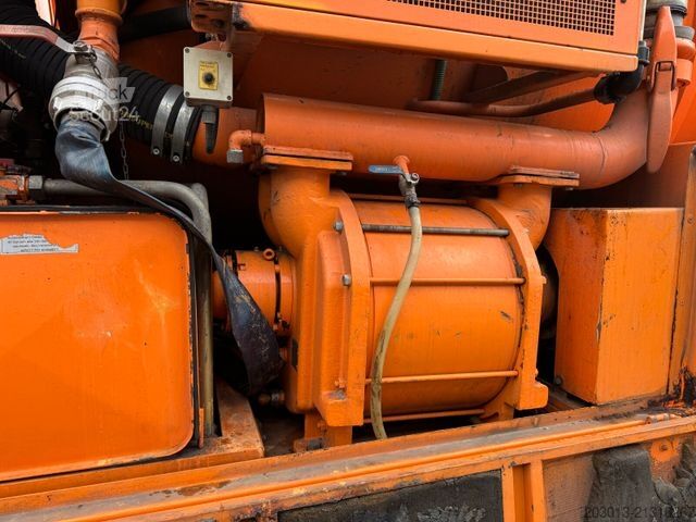 Vakuuminė cisterna sunkvežimis MAN 26.410 6x2 Kanalreiniger Kombi MÜLLER Wasserauf.