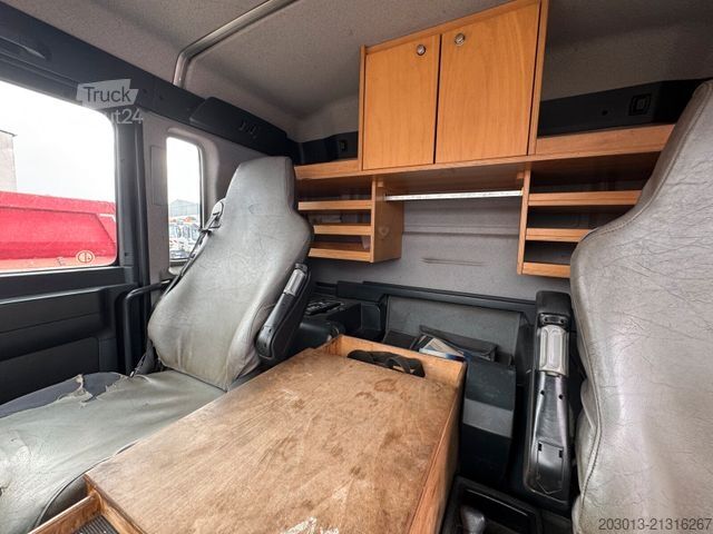 Vakuuminė cisterna sunkvežimis MAN 26.410 6x2 Kanalreiniger Kombi MÜLLER Wasserauf.