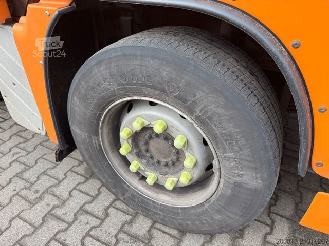 Vakuuminė cisterna sunkvežimis MAN 26.410 6x2 Kanalreiniger Kombi MÜLLER Wasserauf.