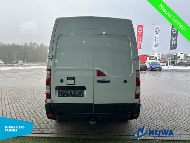 Slēgtais furgons Renault Master 180 L3H2 Achteruitrijcamera + Trekhaak