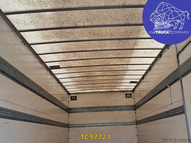 Mala Mercedes-Benz Atego 1218