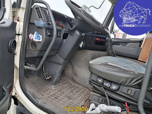 Przesuwana plandeka Volvo FM 300