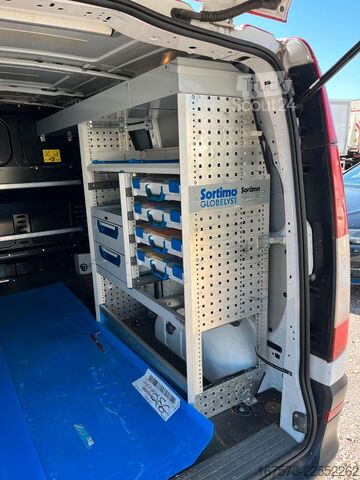 Varebil MERCEDES-BENZ Vito Kasten 111 CDI Sortimo Regaleinbau