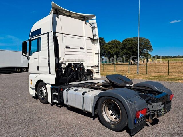 Volum trekkvogn MAN TGX 18.500 XXL*StdKlima*Luft/Luft*Hubsattelplatt