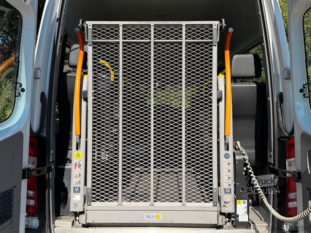 حافلة صغيرة MERCEDES-BENZ Sprinter 314 BlueTEC 9 Sitze Rollstuhllift Klima