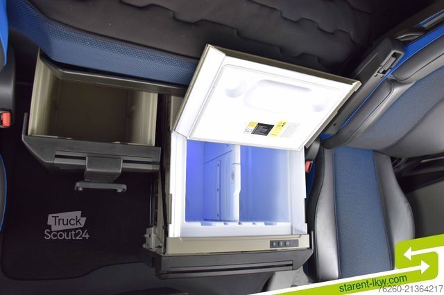 Standard dragbil VOLVO FH 500 AERO XL CMS VEB+ LED-Sicherheitspaket