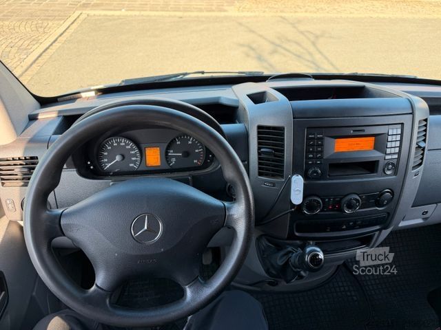 Kastenwagen hoch MERCEDES-BENZ Sprinter 216*L2H2*Klima*Dachträger*Leiter