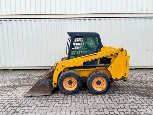 Kolový nakladač BOBCAT S450 / 2016 BJ / 1.315 H