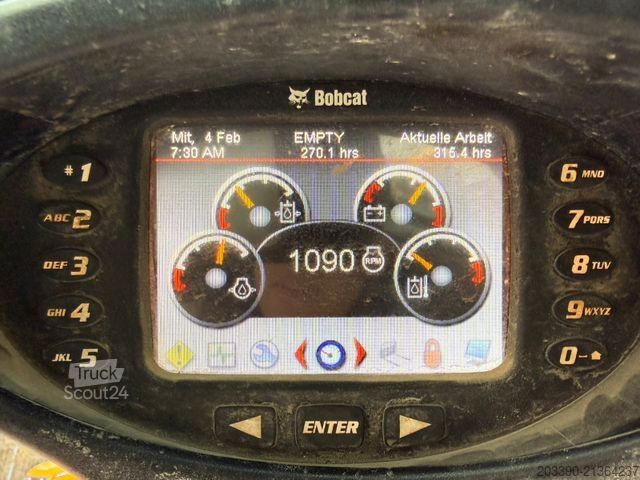 Kolový nakladač BOBCAT S450 / 2016 BJ / 1.315 H