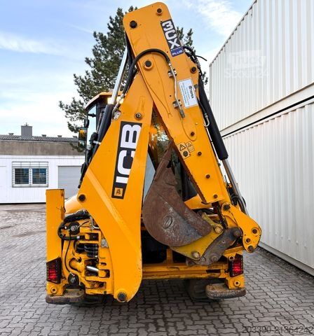 Račiakas krautuvas JCB 3CX Plus / 2022 BJ / 3.633 H / 81 KW