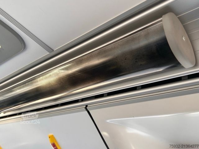 Stadtbus SOLARIS Urbino 8.9 LE Midi K    3-PUNKT-Gurte