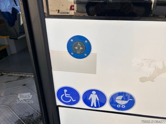 Stadtbus SOLARIS Urbino 8.9 LE Midi K    3-PUNKT-Gurte
